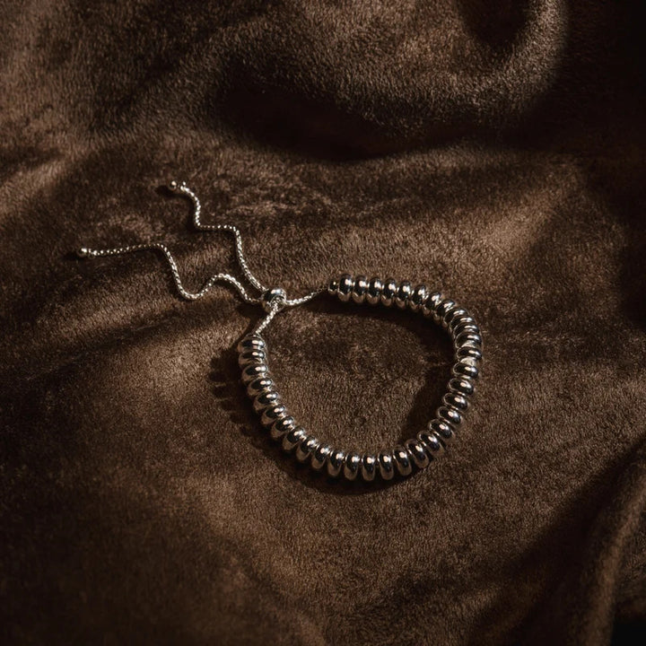 ORELIA Metal nugget slider bracelet