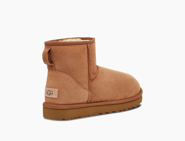 UGG CLASSIC MINI II