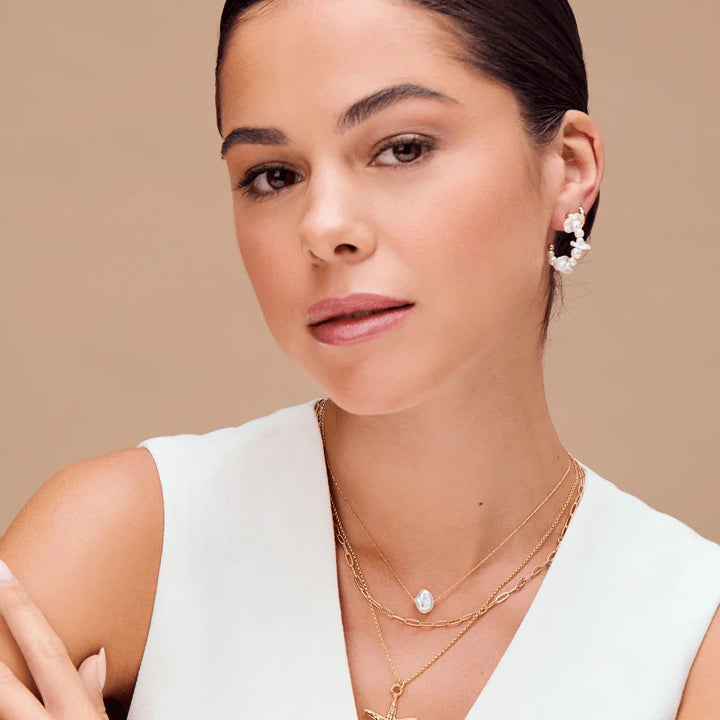 ORELIA Mixed pearl &amp; chip hoop