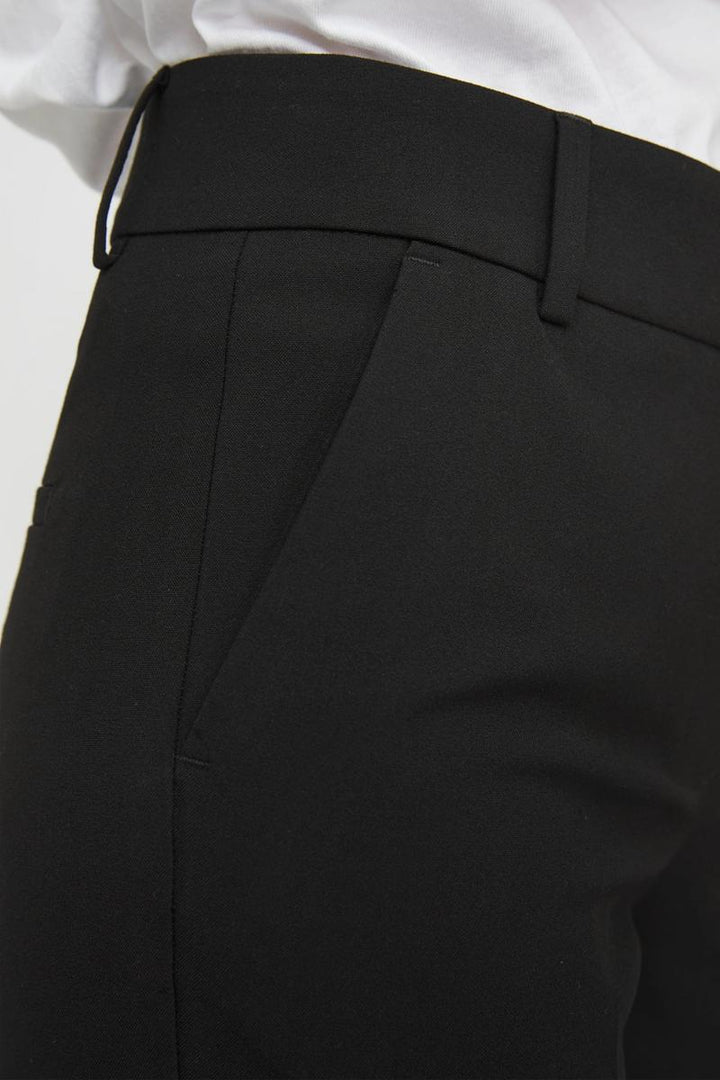 Five Units CLARA 285 CROP NEW