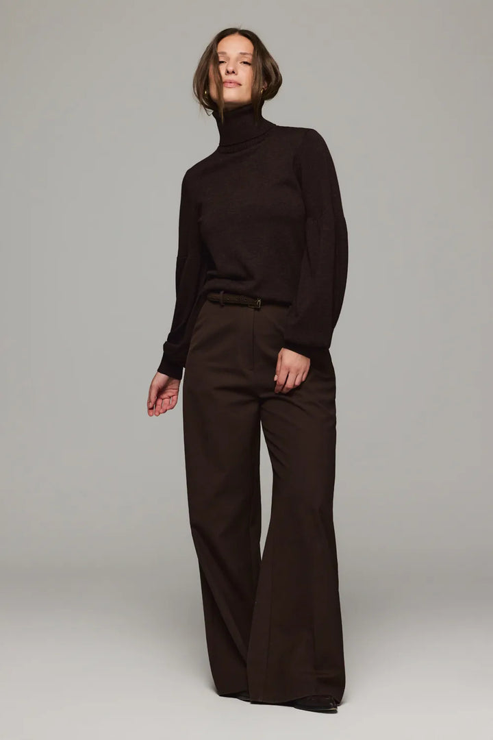 HIIL STUDIO Natalia Pant