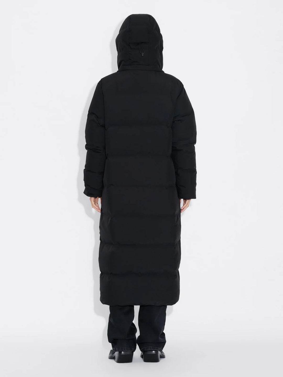 Holzweiler Glittertind down coat