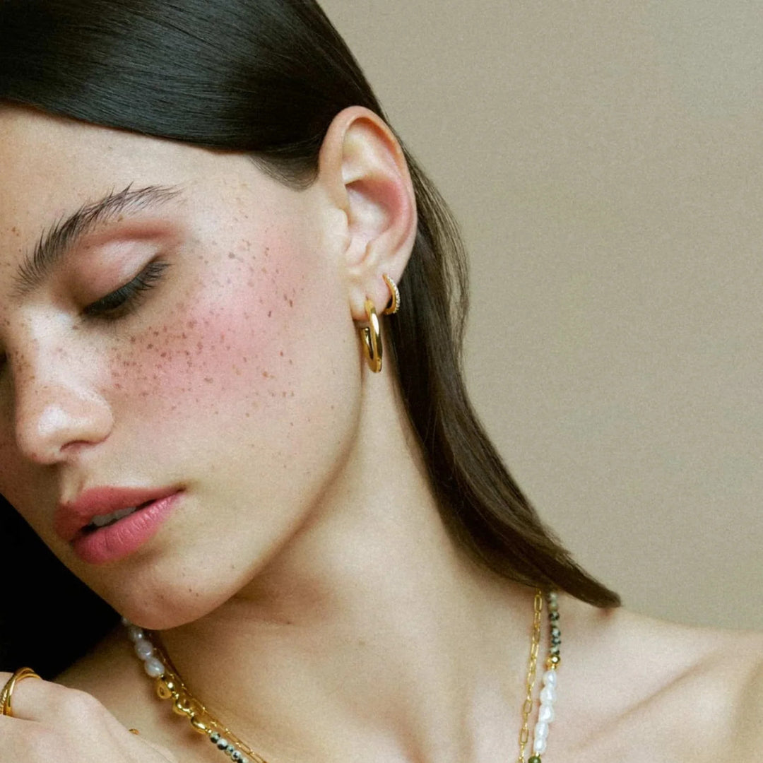 ORELIA Organic Mid Hoop earrings